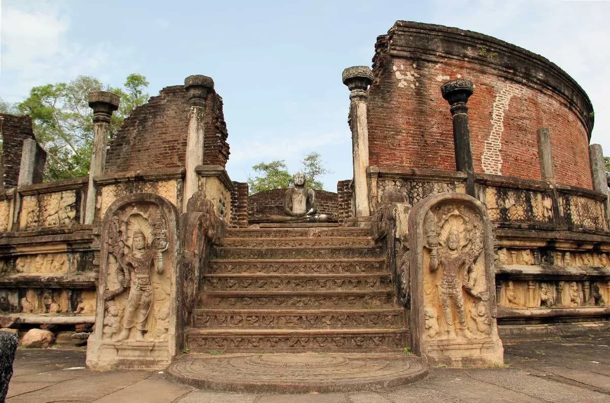 Chelsea Tours Sri Lanka travel photo 1